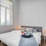 Villa Aime Aan Zee, Luxury With Garden & Parking, 3 Min From Ostende
