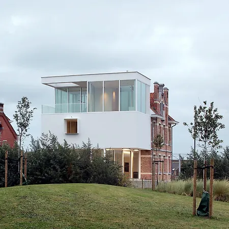Aime Aan Zee, Luxury With Garden & Parking, 3 Min From Villa
