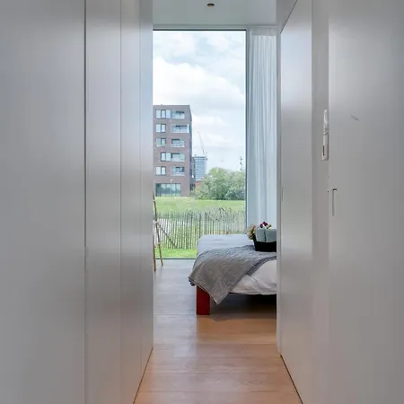 Aime Aan Zee, Luxury With Garden & Parking, 3 Min From Ostende