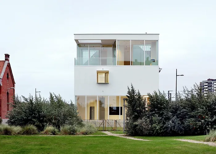 Aime Aan Zee Beachhouse 5p - Private Garden & 2 Free Parkingspots فيلة